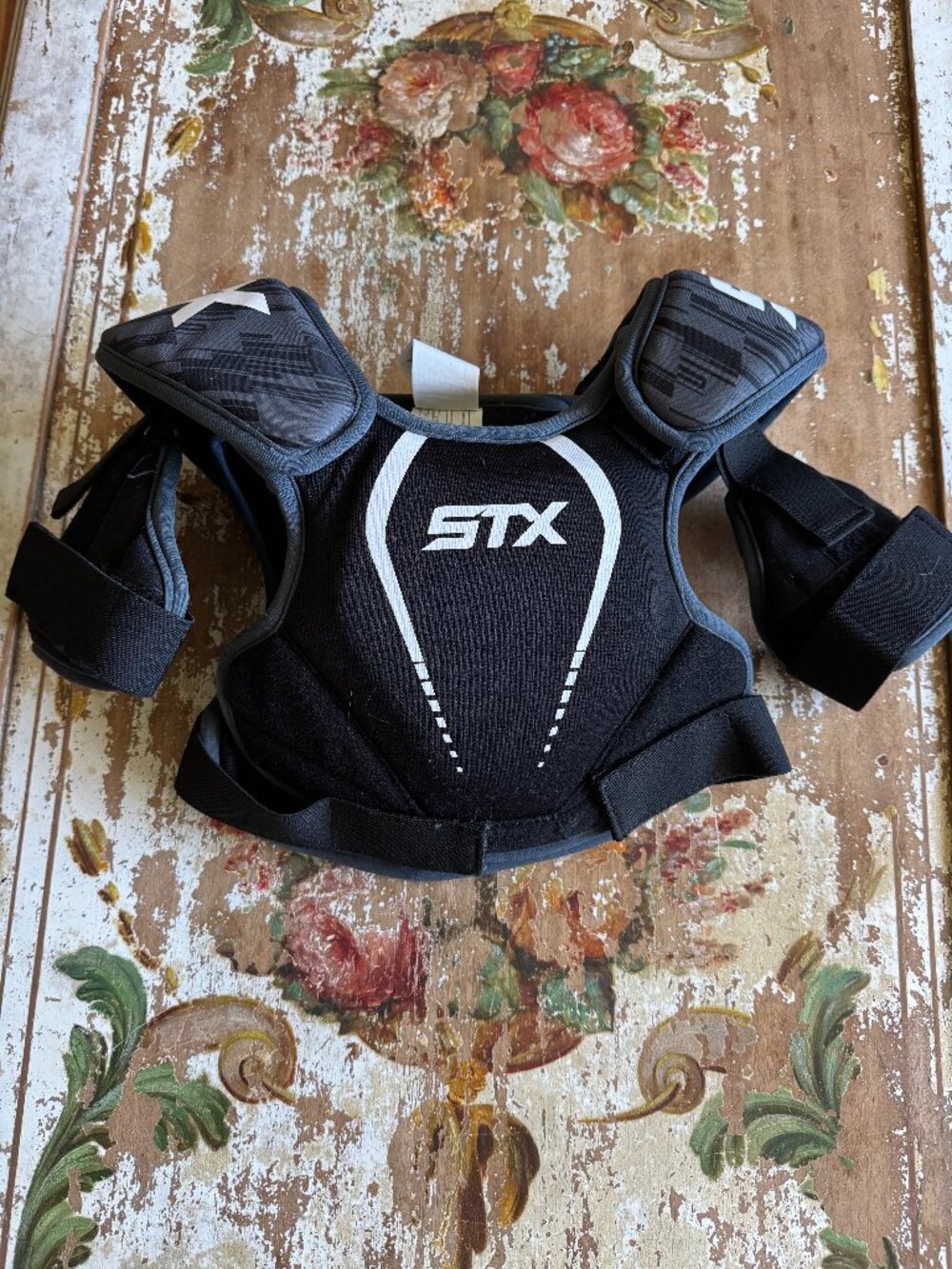 STX Youth Lacrosse Shoulder Pads Size XS